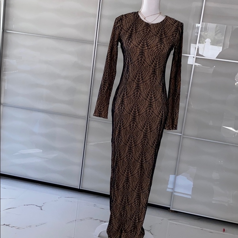 Aqua Lace Black and Nude Gown ❤️❤️